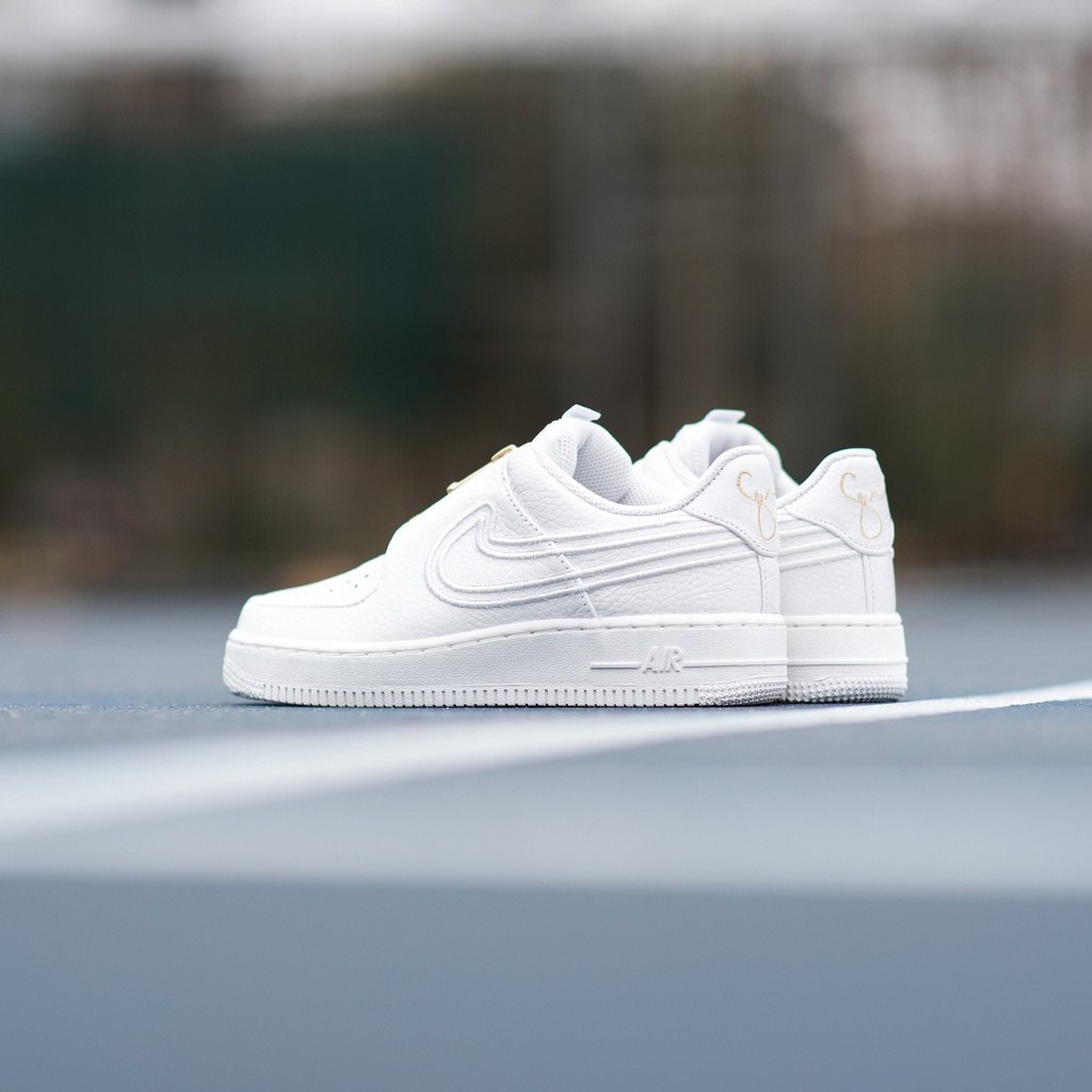 All white hot sale af1 womens