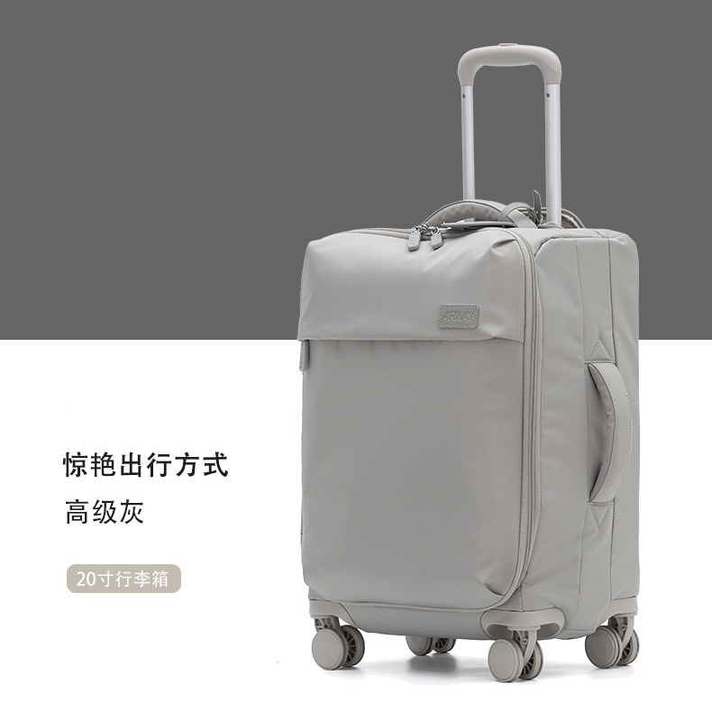 It ultra light suitcase clearance