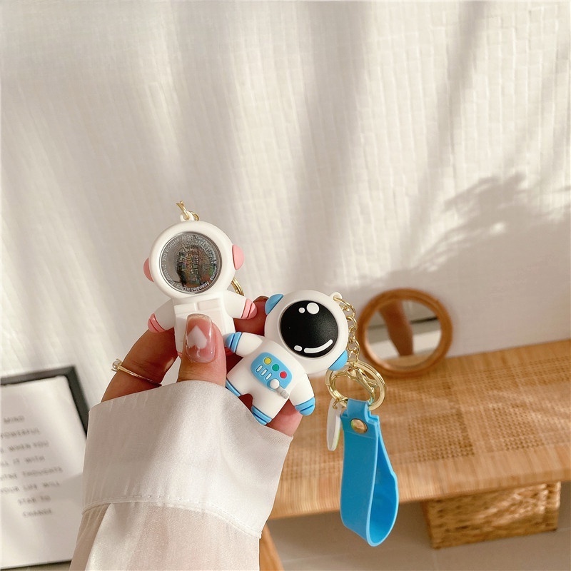 Apple Airtag Tracker Keychain New Cute Cartoon Astronaut Cover For