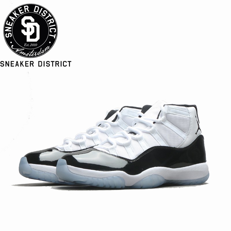 All black hot sale jordan concord