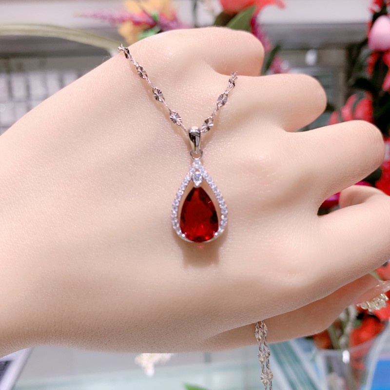 Red on sale pendant necklace