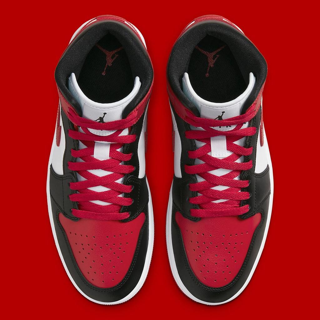 Air jordan 1 mid on sale shoe