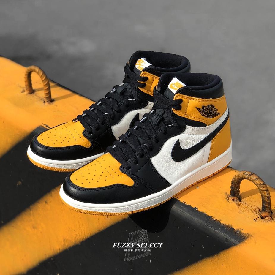 Nike Air Jordan 1 High Taxi Black and Yellow Basketball Shoes