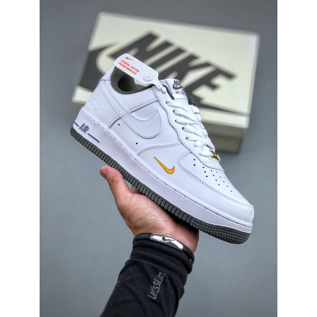 Nike air force sale 1 low white gold