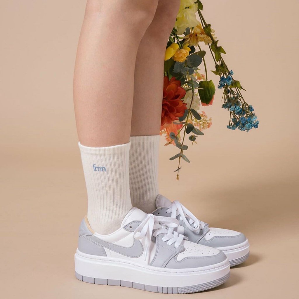 White sneakers with hot sale grey sole