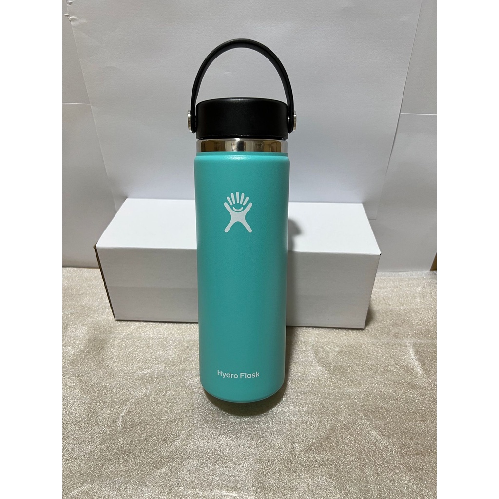 Hydro Flask 20oz tumbler with Flex Cap Stainless steel vacuum