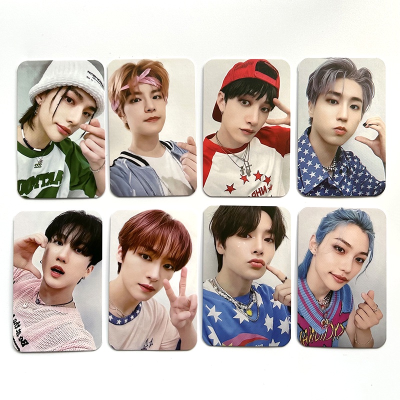 Stray kids photocards hotsell