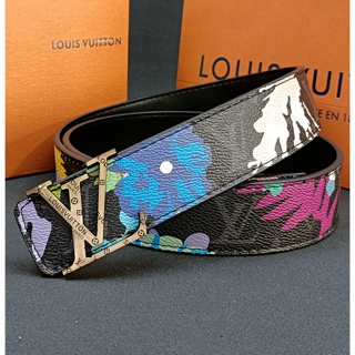 Louis Vuitton Women's Belt Buckle Tn