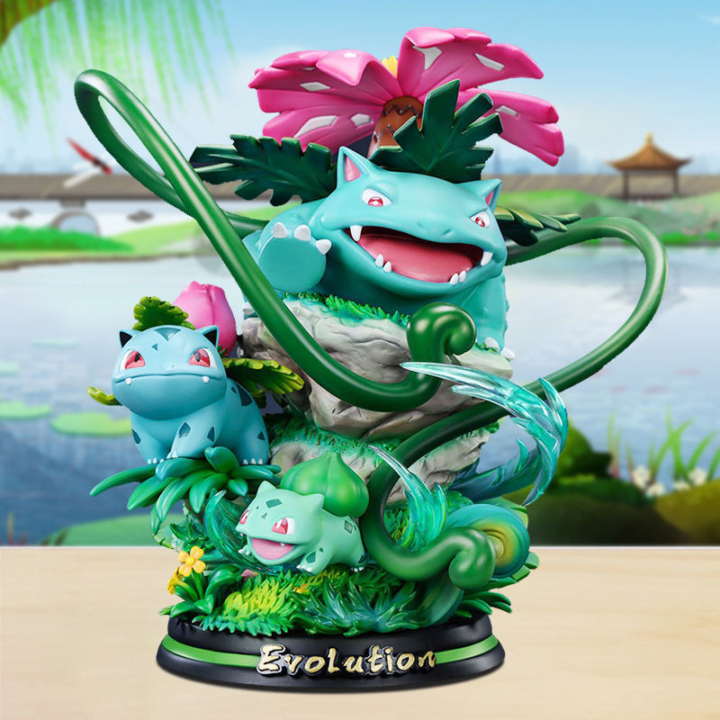 Pokemon Figures: Mewtwo, Squirtle, Charizard, Gengar, Bulbasaur ...