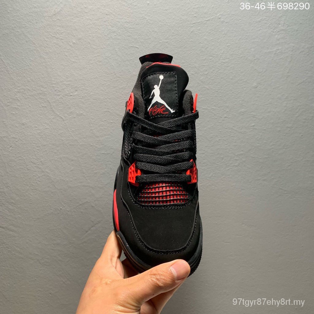 Red jordan store 4 retro