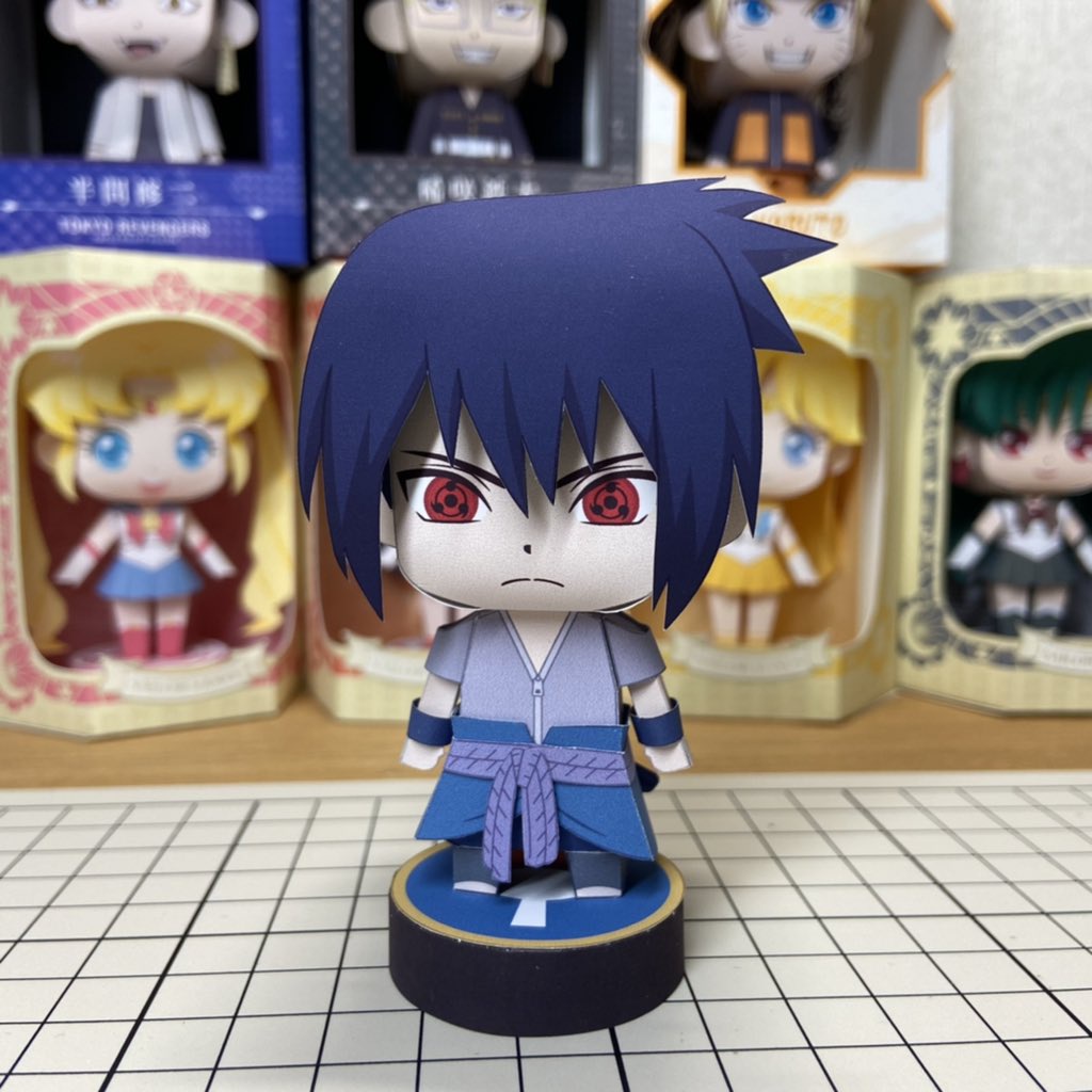 Chibi anime character paper model Uchiha Sasuke (Sharingan) [Naruto ...