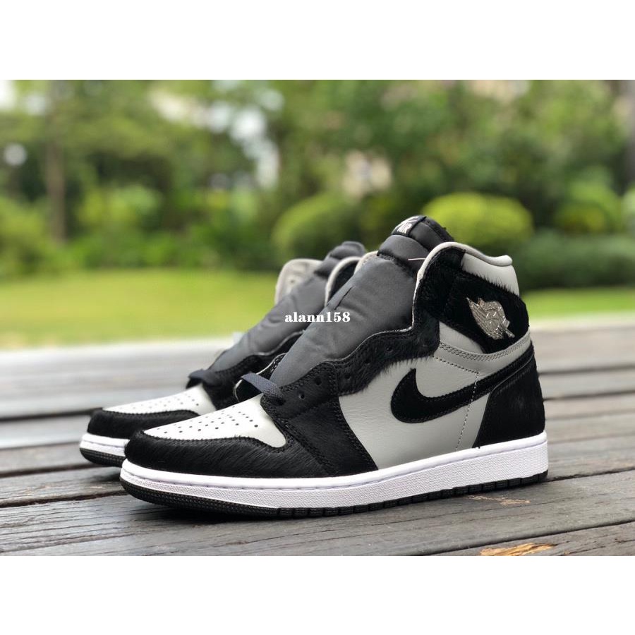 Air jordan 1 sales panda price