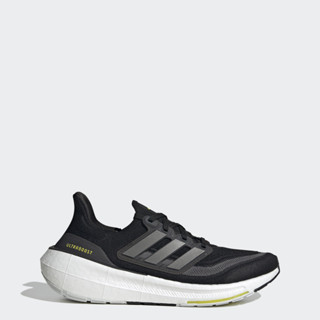 Ultra boost outlet black singapore