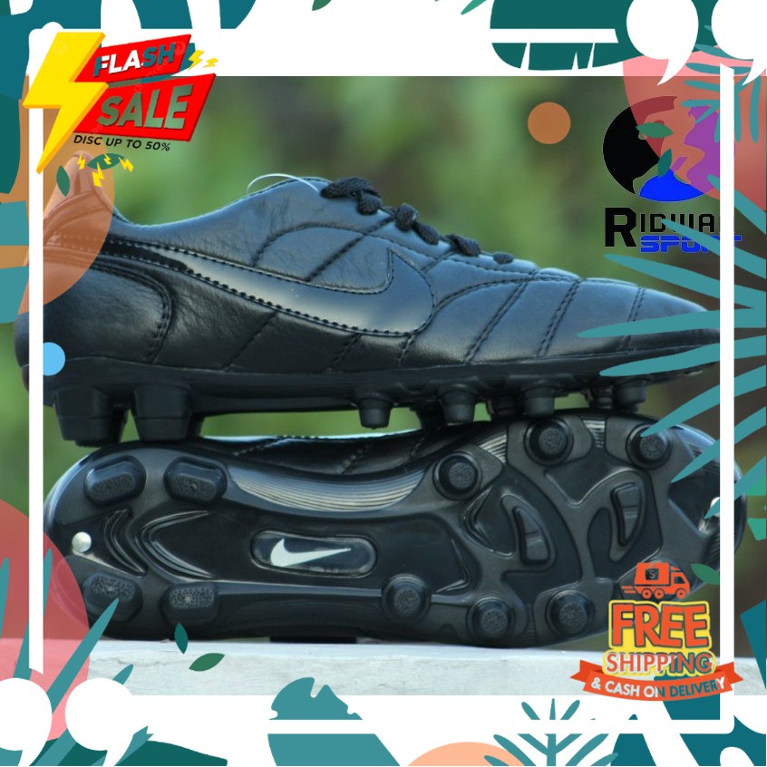 Nike 9 leather on sale black