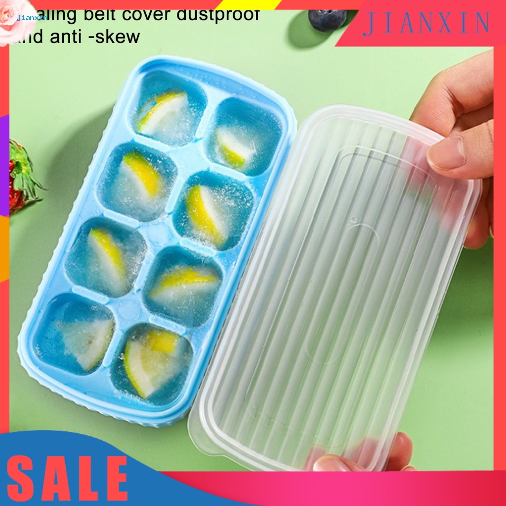 BPA Free 4 Cavity Silicone Ice Cube Mold with Lids - China