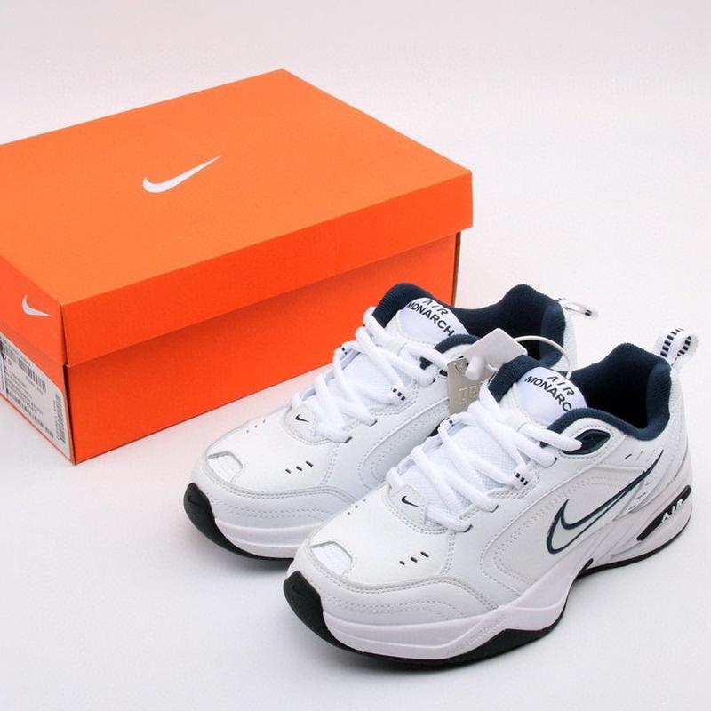 White nike clearance air monarch