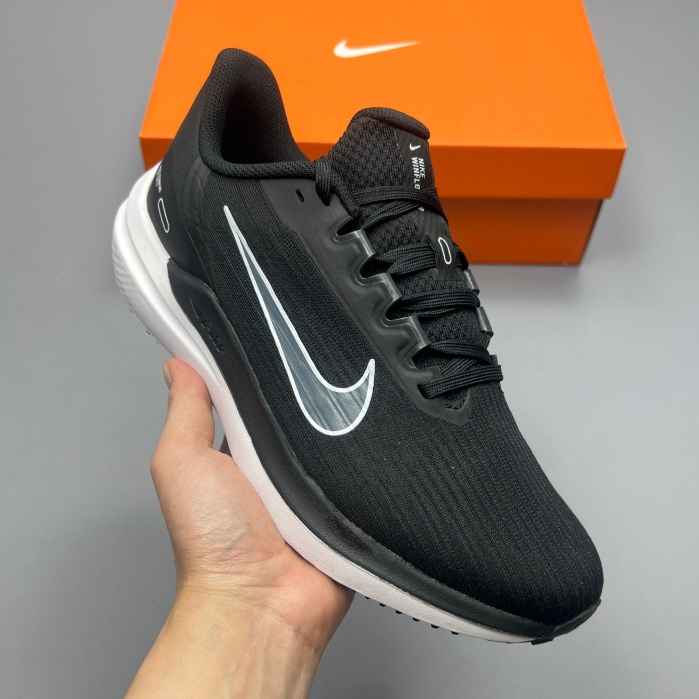 air sports running shoes