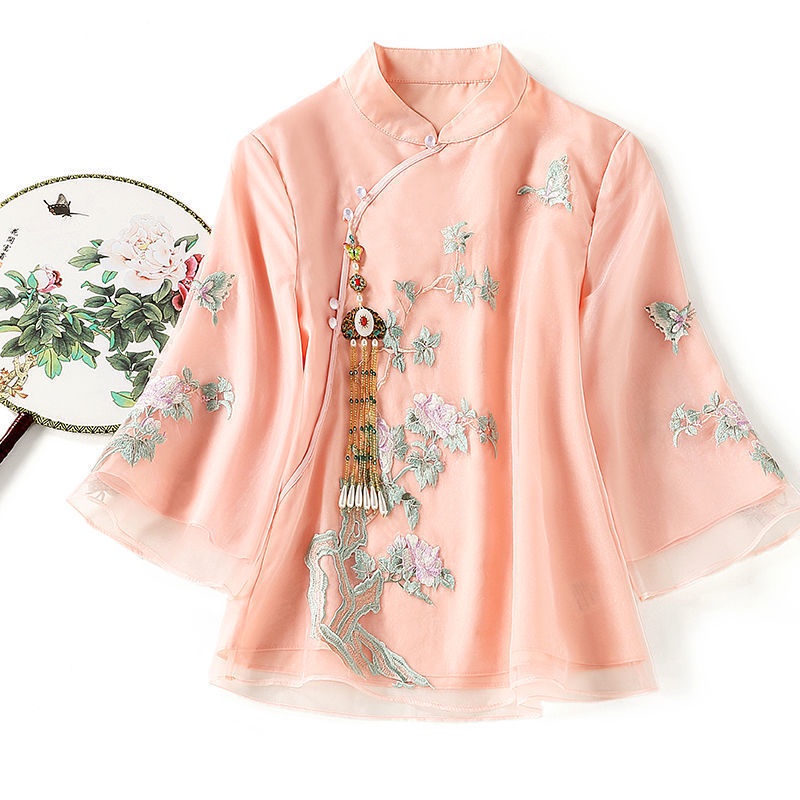 Cheongsam Chinese style Tang suit Chinese clothing New Year's clothing ...