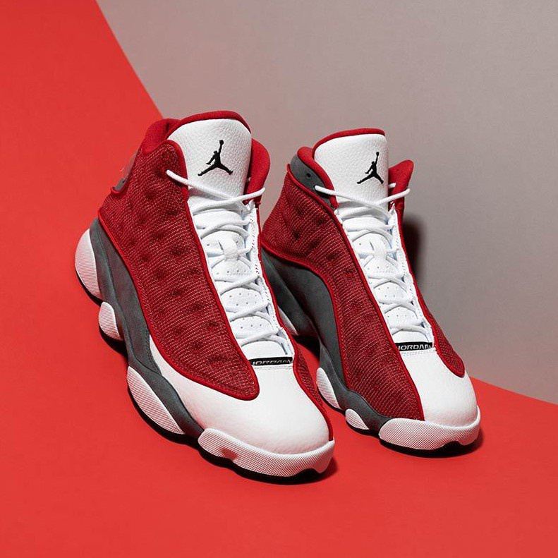 Jordan 13 red outlet bottom