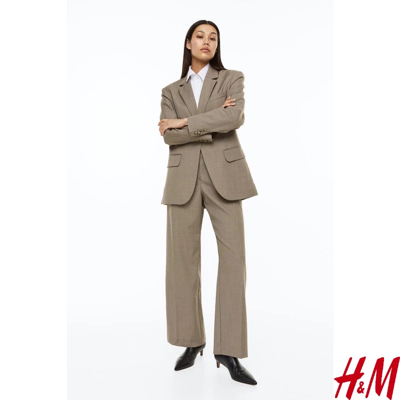 H and clearance m trouser suit