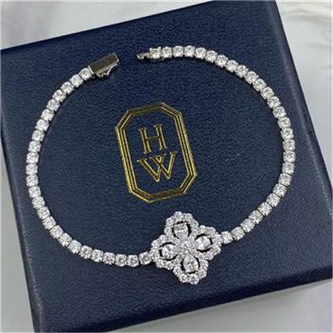 Harry Winston four-leaf clover full offers drill bracelet