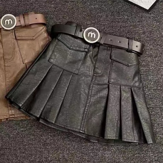 Children s leather skirt with velvet lining pleated skirt for girls 2 8 years old 2 front pockets with fashion design belt Shopee Singapore