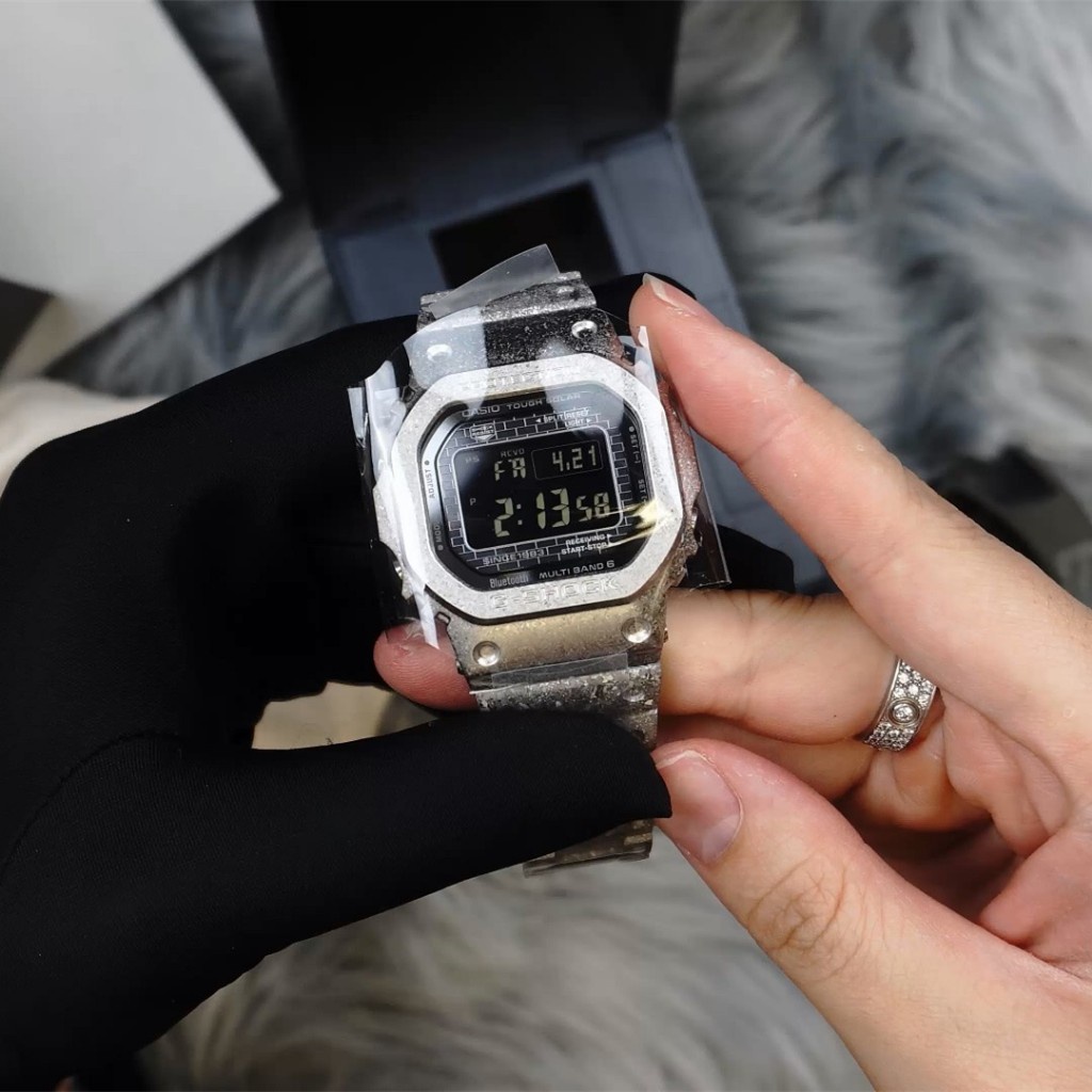 Casio g shock on sale silver