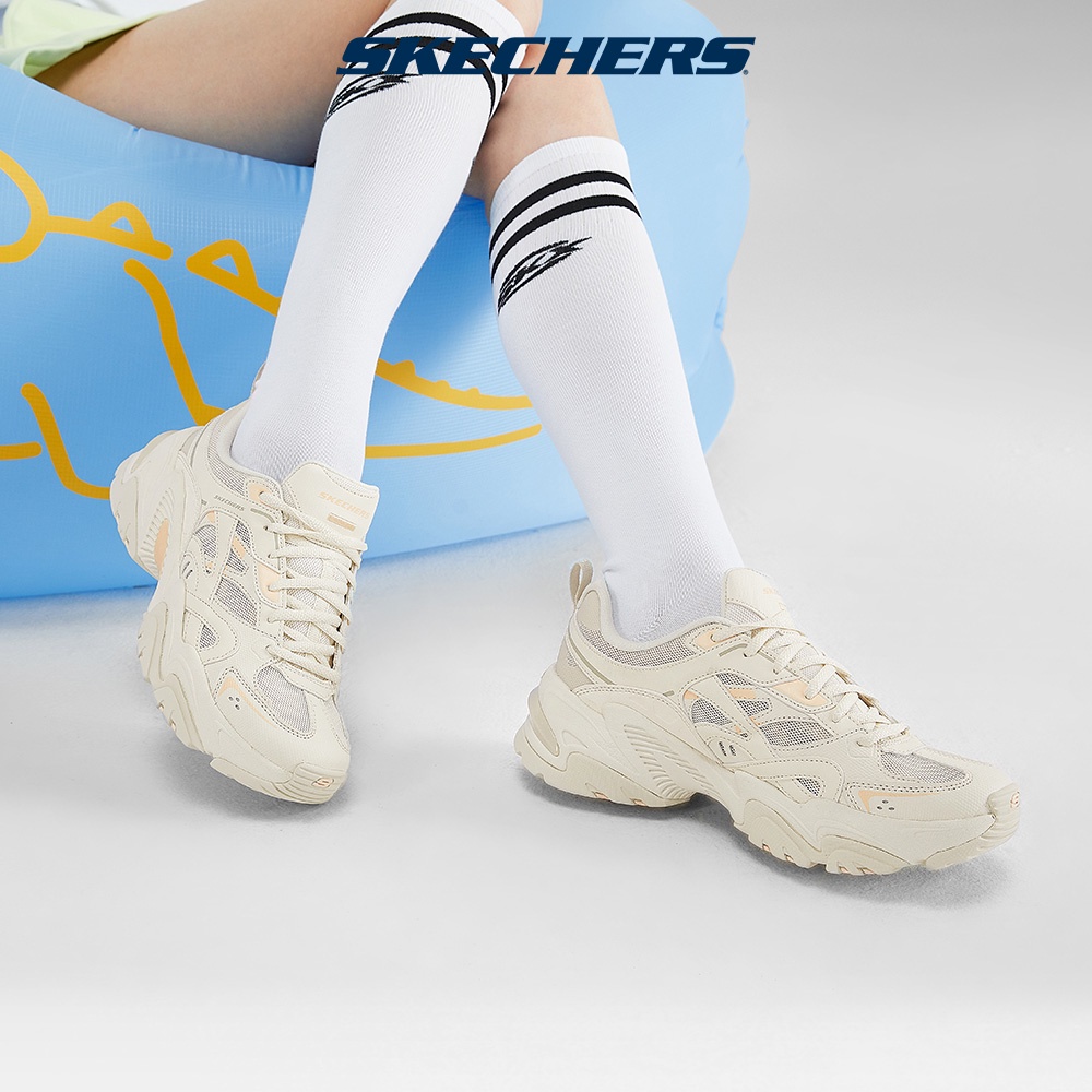 Skechers stamina outlet on feet