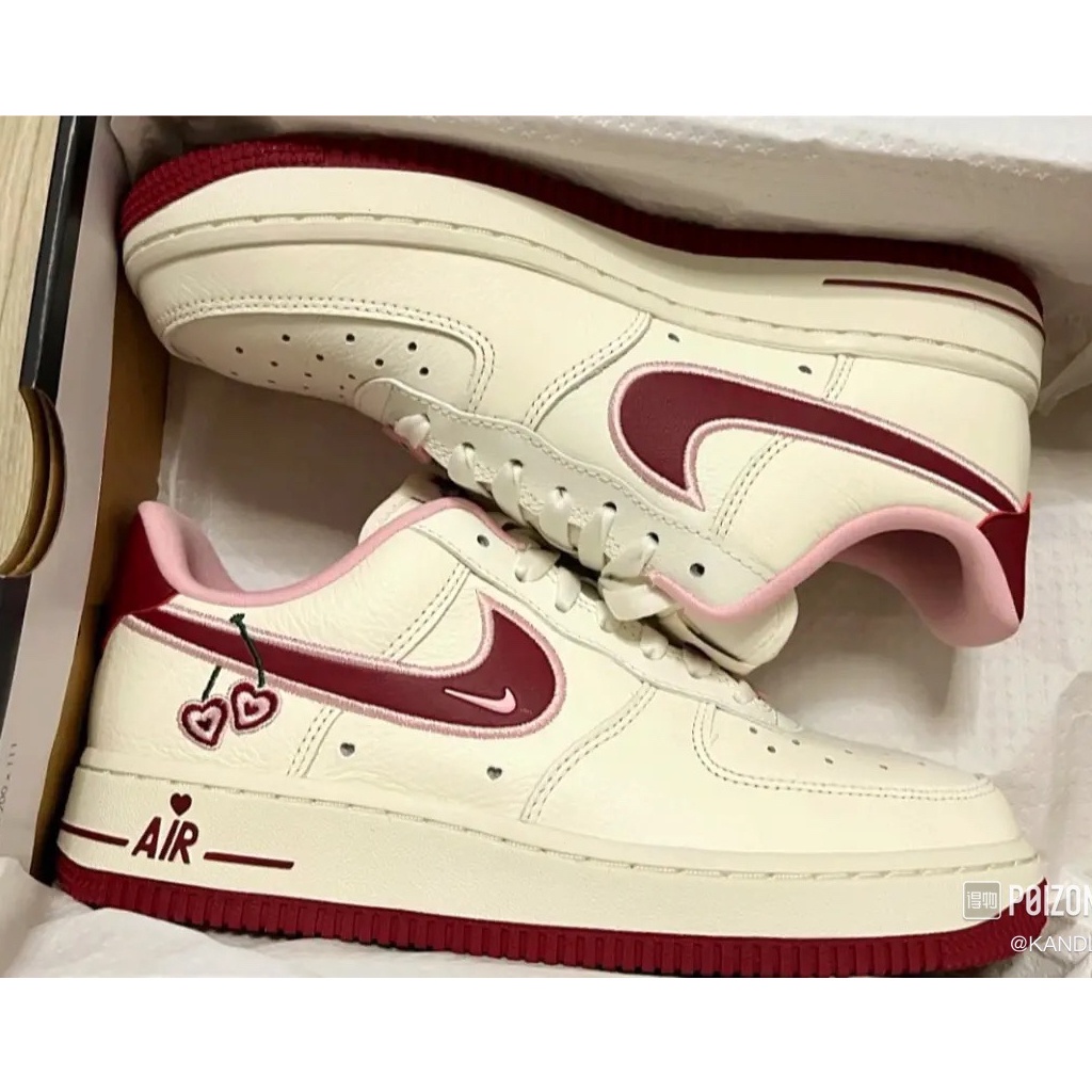 Nike air force 1 on sale valentine