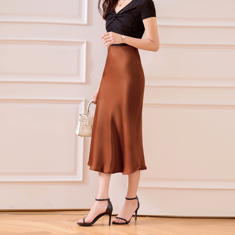 Shiny Satin A-Line Skirt with Side Lace - Silver