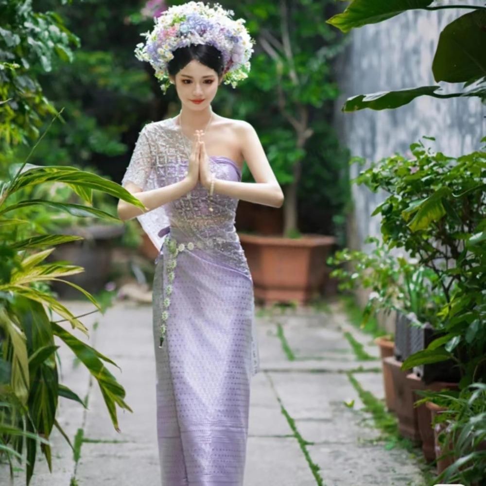DOREEN The Songkran Festival Costume, Boob Tube Top Glitter Powder Thailand  Festival Skirt Set, Sequin Traditional Beads Ethnic Thai Shawl The Songkran  Festival | Shopee Singapore
