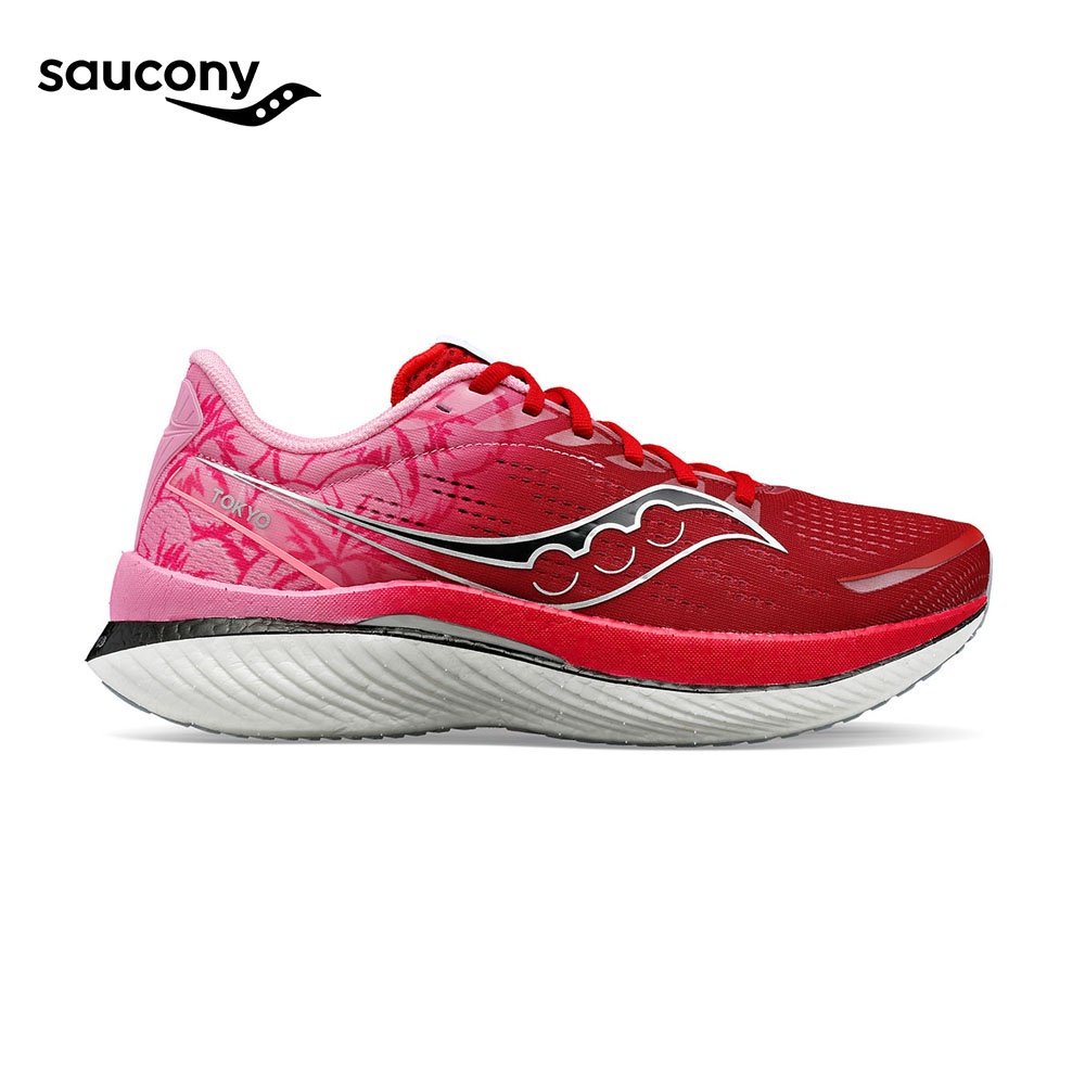 Red deals saucony shoes