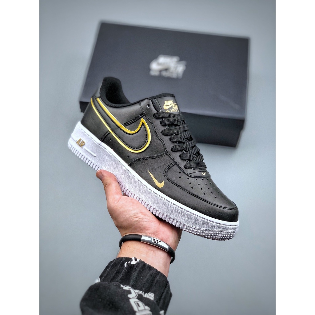 Nike af1 hot sale black gold