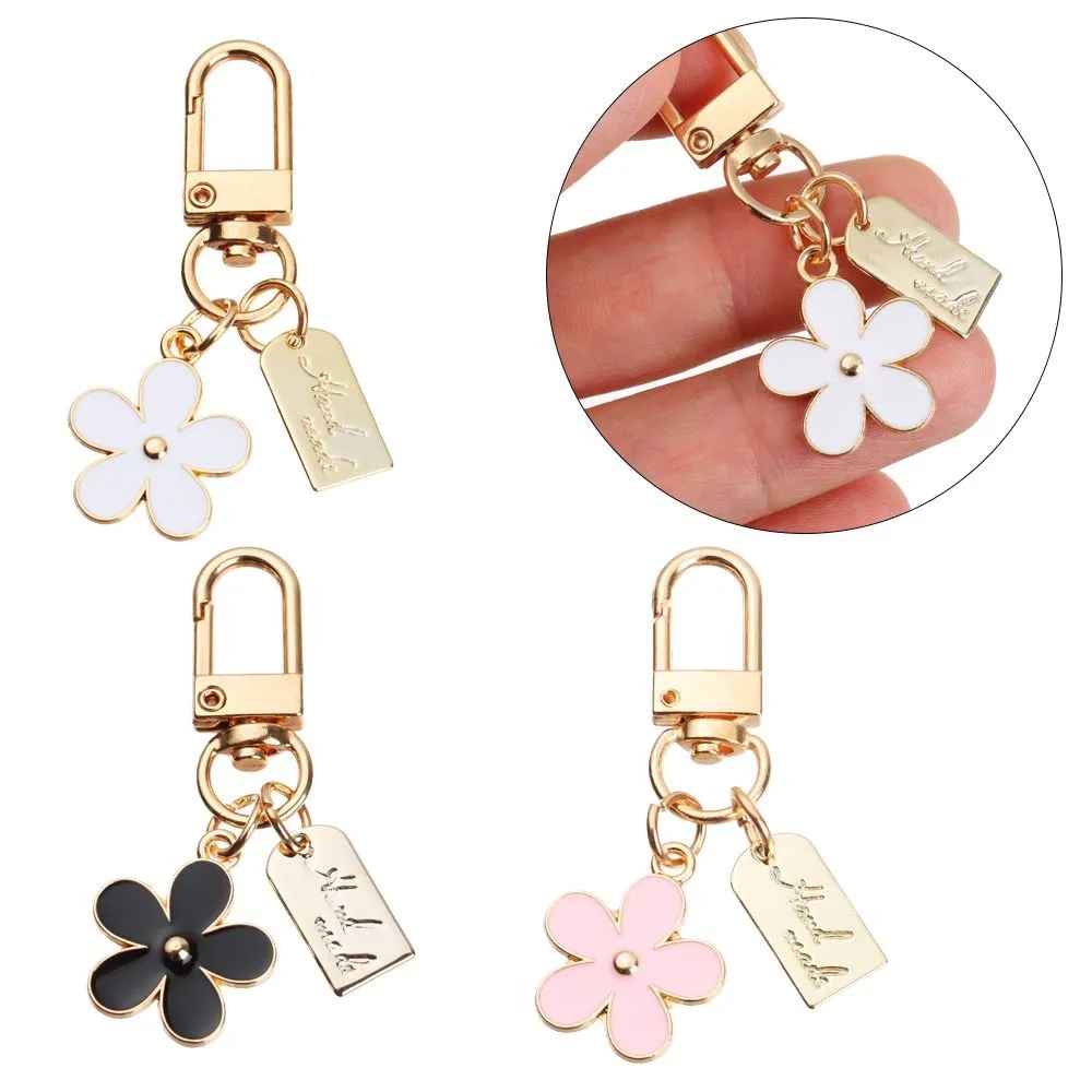 Cute Flower Metal Decoration Keychains Headphone Cover Keyring Bag