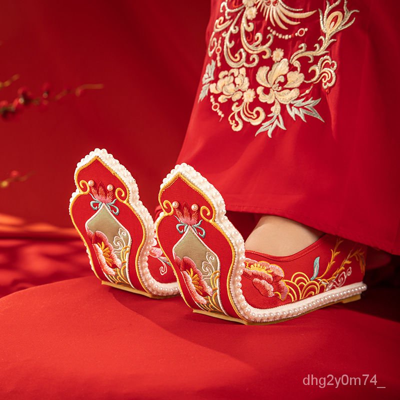 Asian hot sale wedding sandals