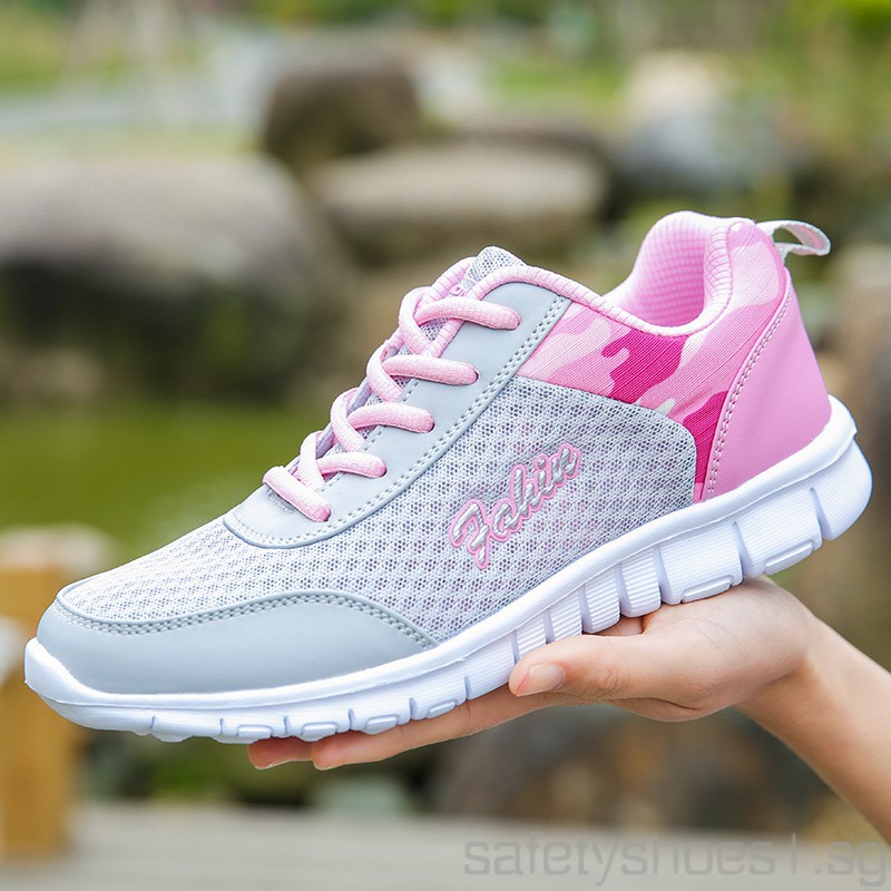 Women Walking Shoes Super Soft Height Increase Travel Outdoor Shoes 