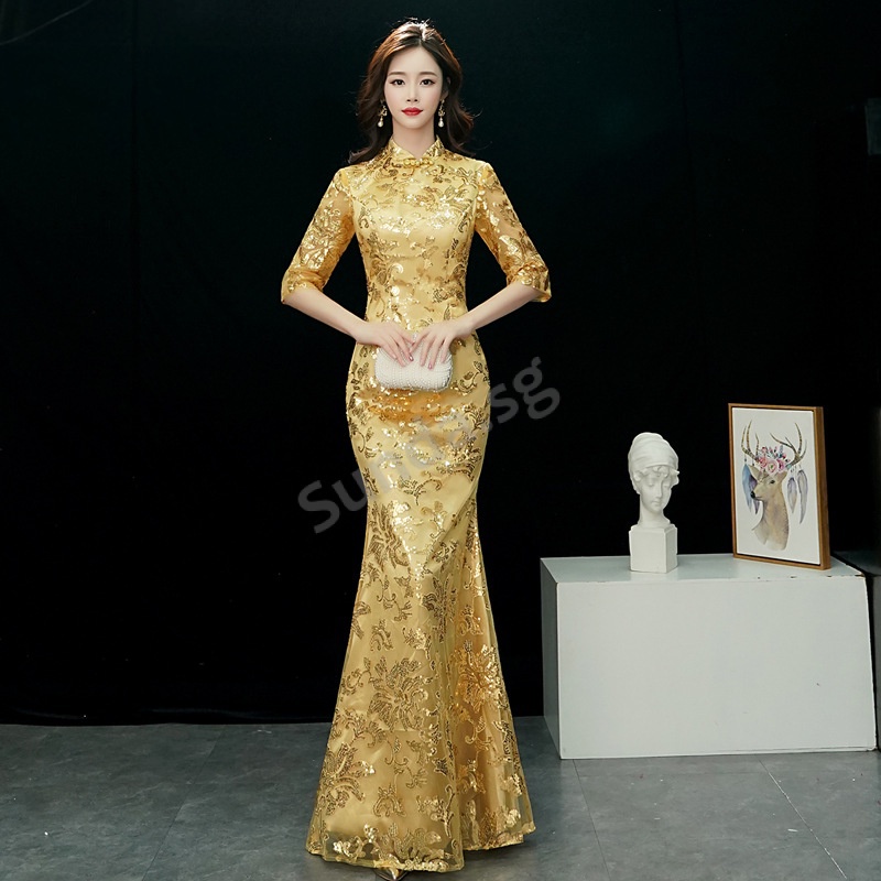 Gold gown clearance with sleeves