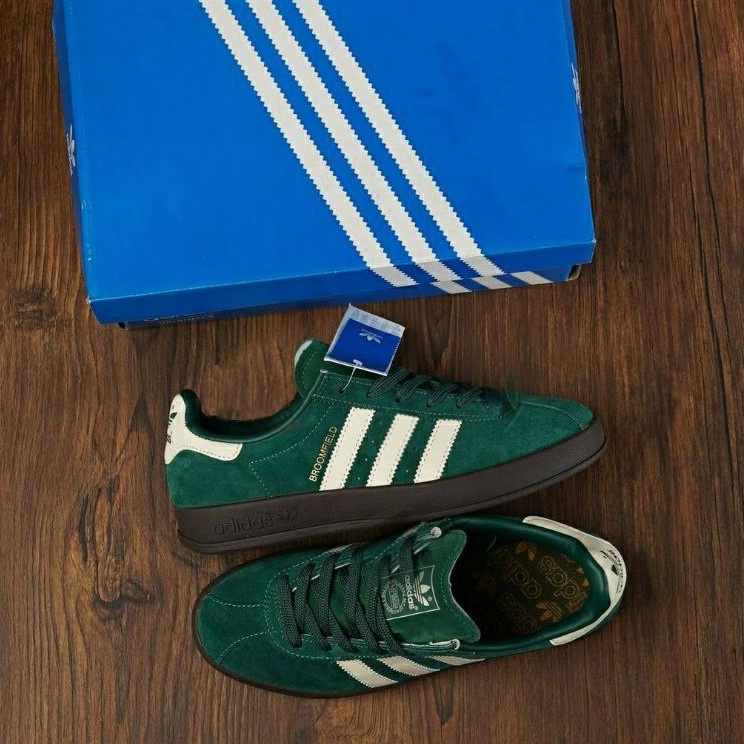 adidas broomfield material