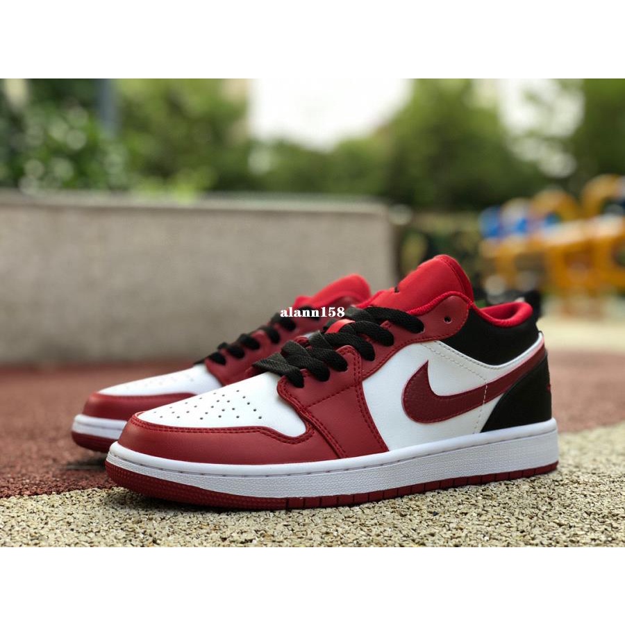 Air jordan clearance 1 low chicago