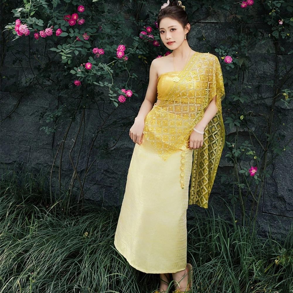 AUGUSTINE The Songkran Festival Costume, Boob Tube Top Beads Thailand  Festival Skirt Set, Sequin Glitter Powder Vintage Ethnic Thai Shawl The Songkran  Festival | Shopee Singapore