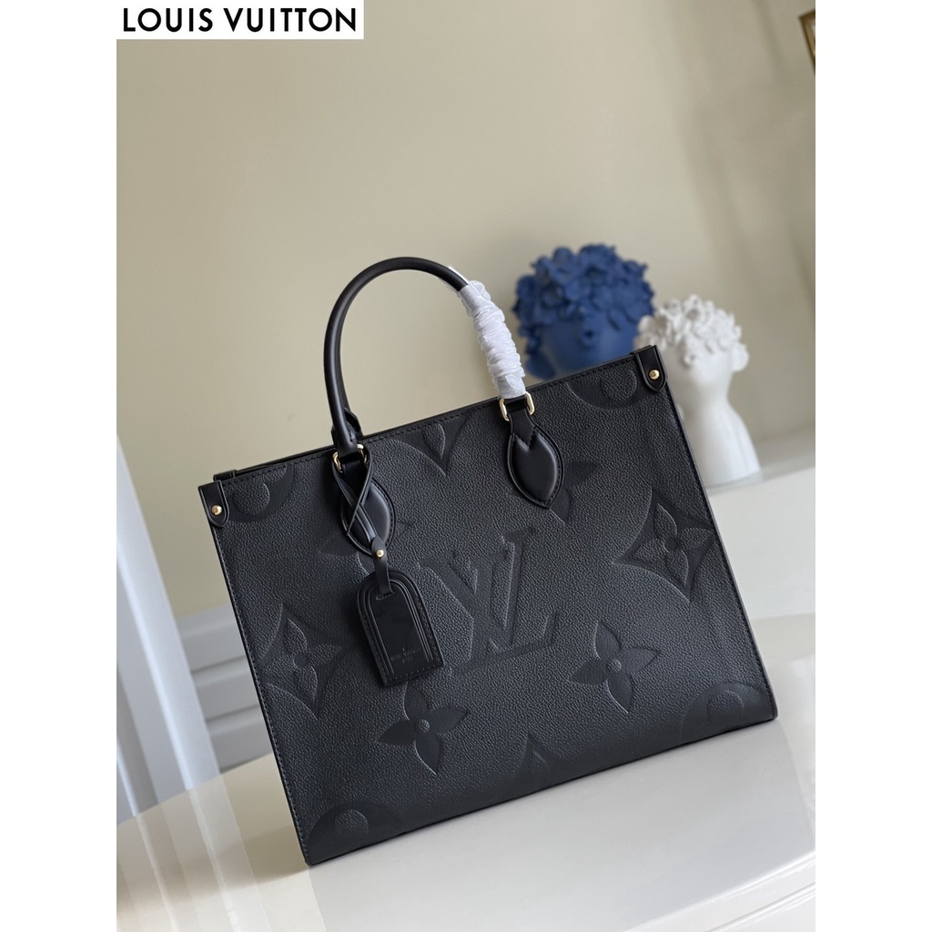 Replica Louis Vuitton Neverfull MM Bag M46514 Monogram Empreinte Blue