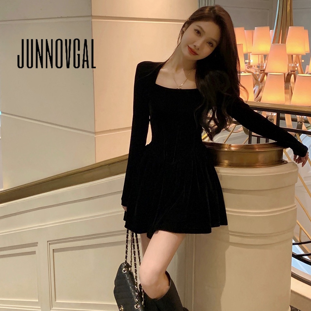 JUNNOVGAL Women Mini Dress Low Cut Square Neck 2024 Fashion New Style Slim Fit Solid Color Long Sleeve