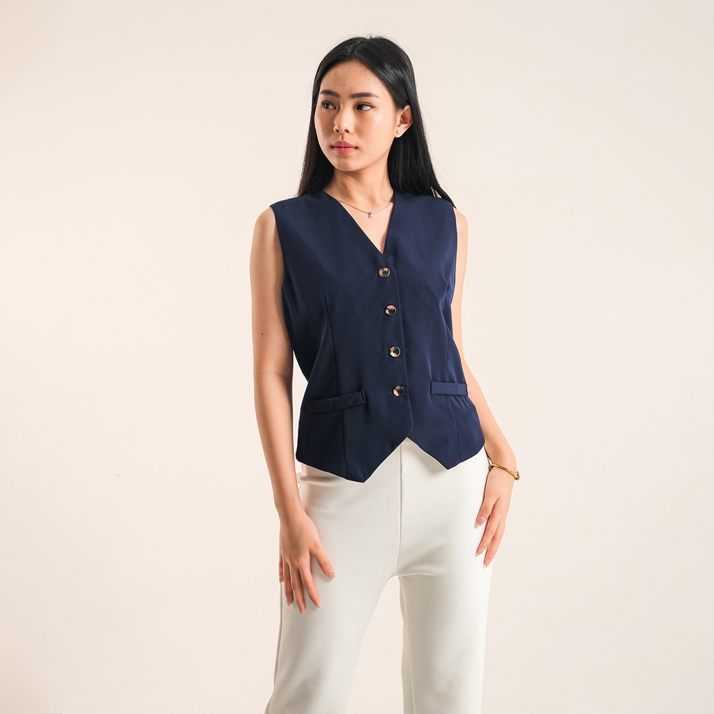 Michael's Collection - Iyeong Vest