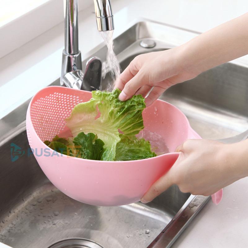 PUSAT17 H06 KERANJANG CUCI BERAS SAYUR BUAH GAGANG SERBAGUNA / TEMPAT WADAH SARINGAN BERAS BUAH SAYUR MULTIFUNGSI / PERALATAN DAPUR UNIK - Gambar 4