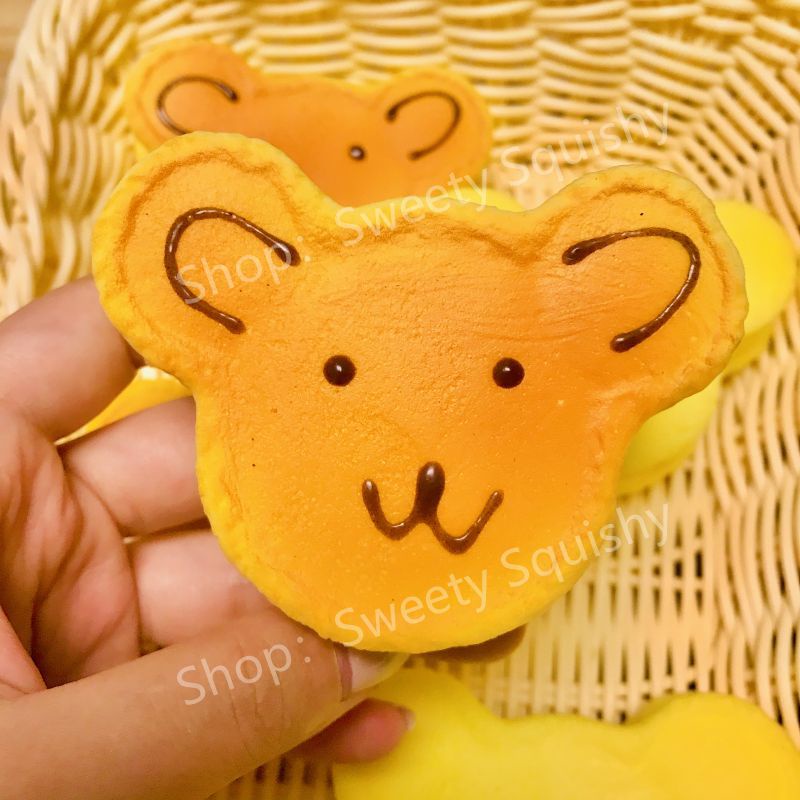 Cartoon Bear Shape Slow Rebound Pinch Music Decompression Vent Toy