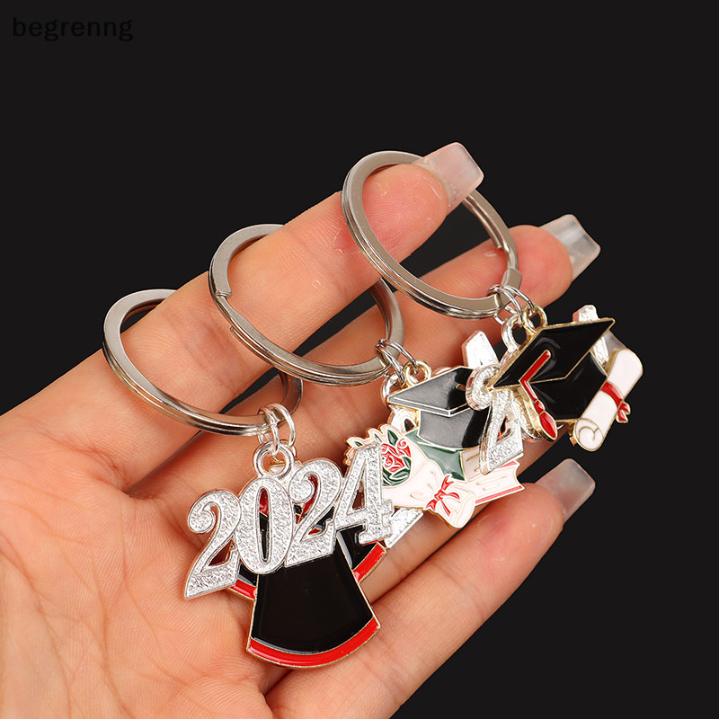 beg 2024 Graduation Ceremony Keyring Graduation Cap Graduation ...