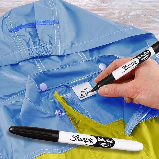 1Pcs Sharpie 31101 RubADub Permanent Laundry Marker Pen Fine Black