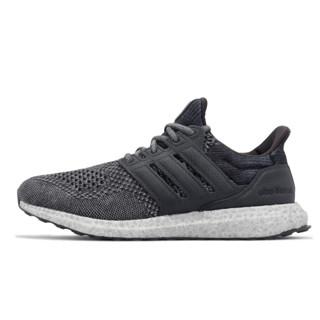 Ultra boost 4.0 triple black best sale for sale