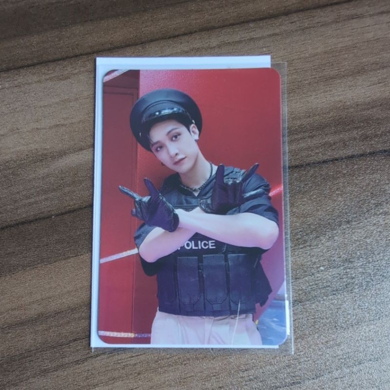 Official) Stray Kids Maxident Soundwave POBs - Bang Chan | Shopee
