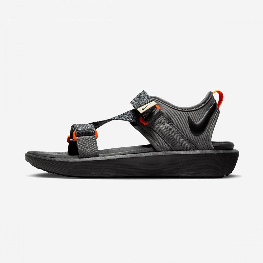 Red nike 2025 tanjun sandals